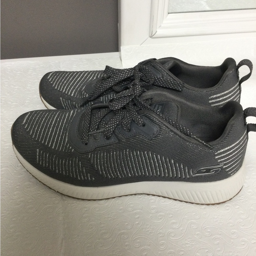 Bob’s by Skechers, Lace Up Sneakers, Gray with Silver Sparkle, Woman’s 8